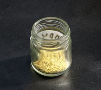 Støvknapper i glas